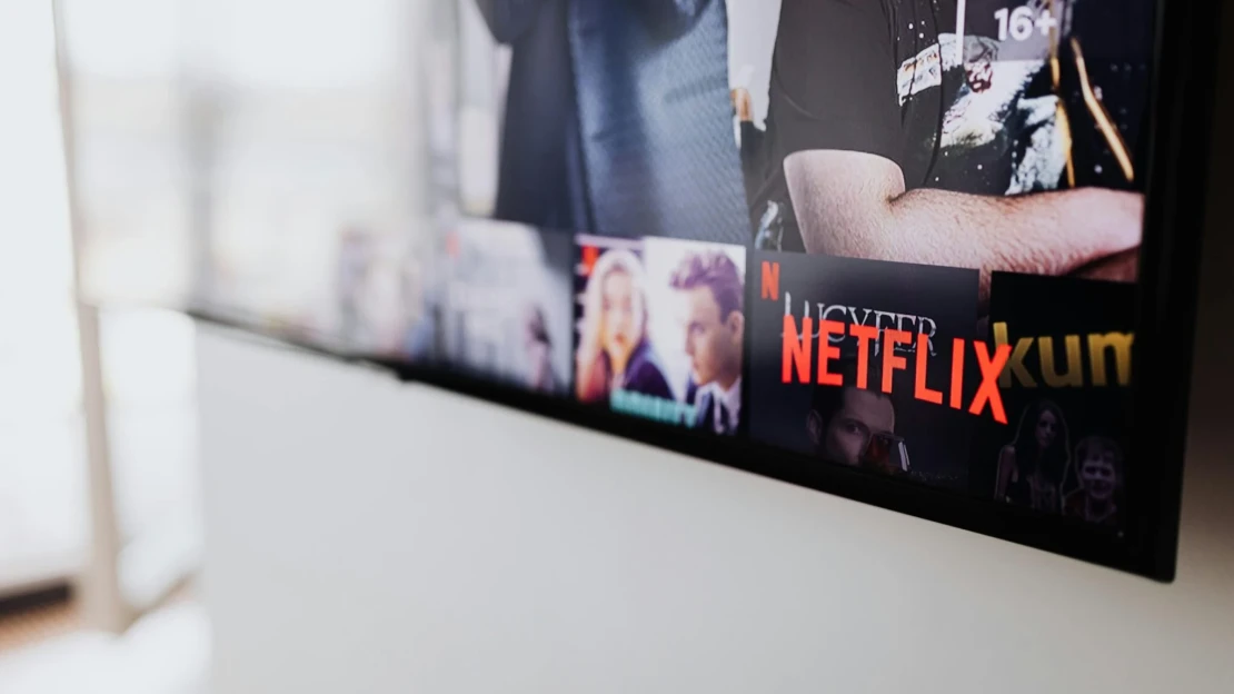 Netflix roste, přesto plánuje propouštění
