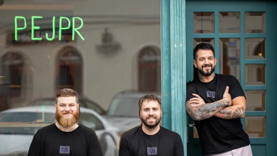 Kebabů už je tu dost. Liberecké bistro nabízí gyros z kuřecího i hlívy
