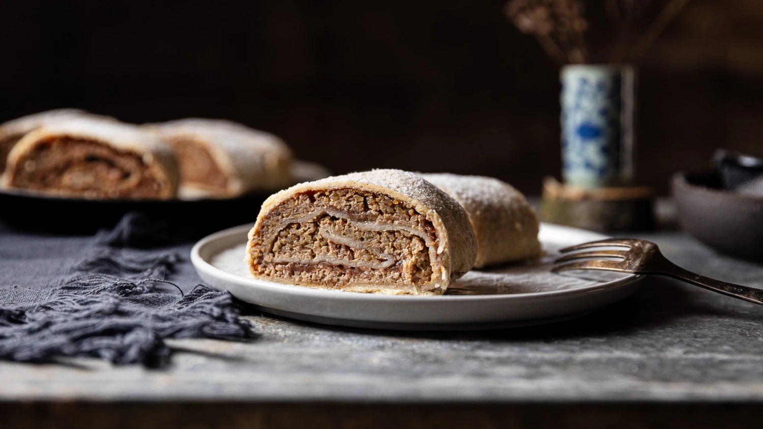 Pivo & sádlo. Hruškový závin s ořechy překvapí složením i fantastickou chutí