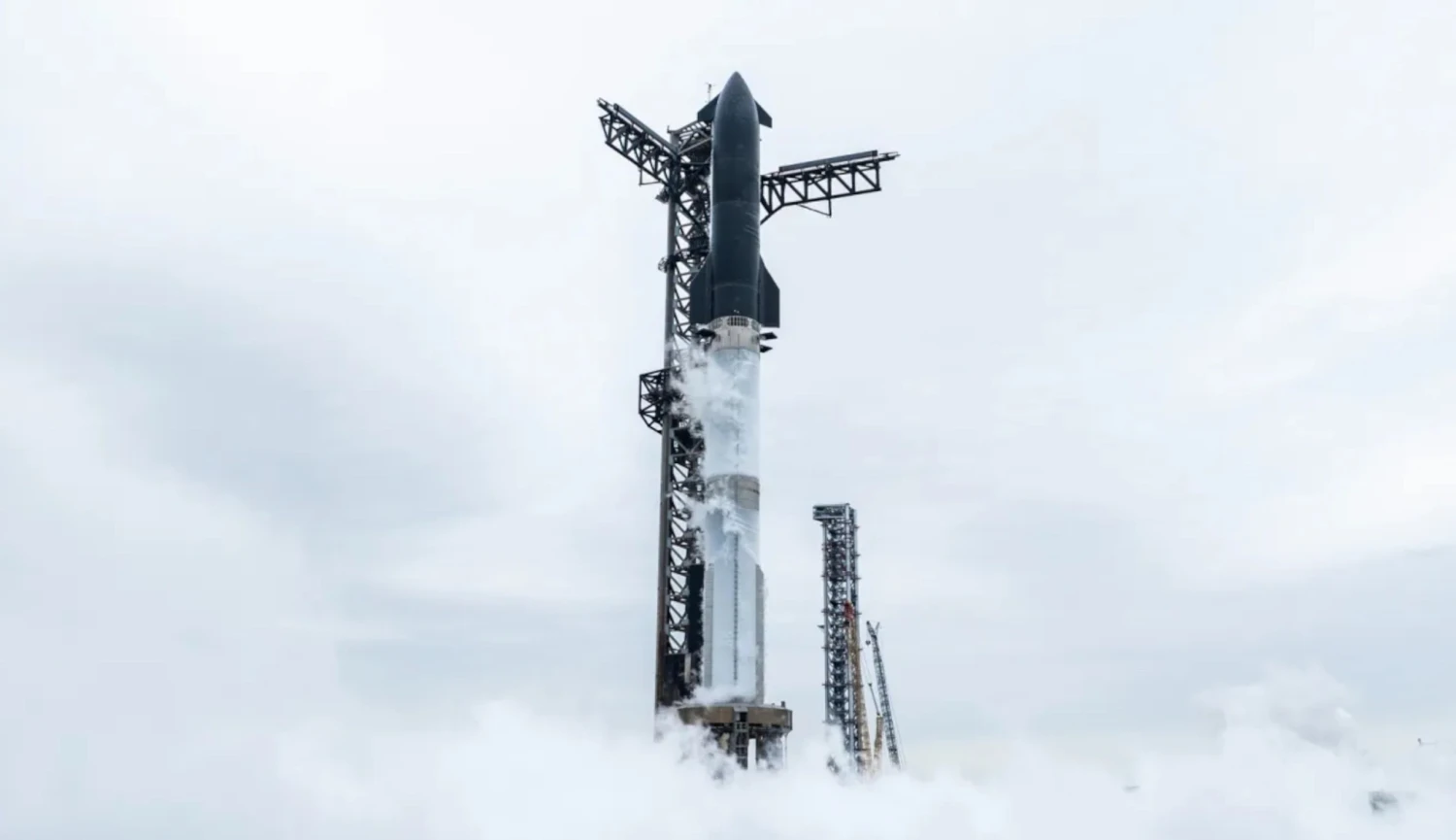 Šťastná třináctka. SpaceX odpálila první raketu od vstupu na burzu
