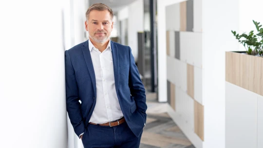 Prostor pro snížení faktur za energie ještě existuje, říká šéf ČEZ Prodej Tomáš Kadlec