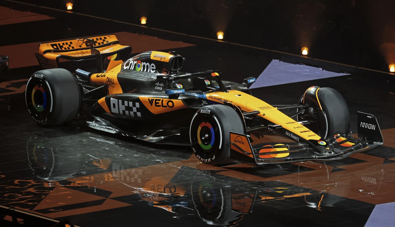 Držte si klobouky. Společnost Allwyn Karla Komárka vstoupila do F1