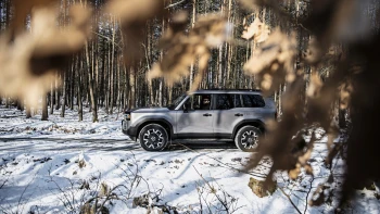 Auto do apokalypsy. Zkusili jsme novou Toyotu Land Cruiser