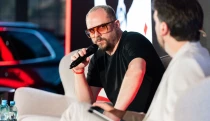 Jsem extrémně úspěšný umělec, ale u nás se to nenosí říkat nahlas, říká Pasta Oner