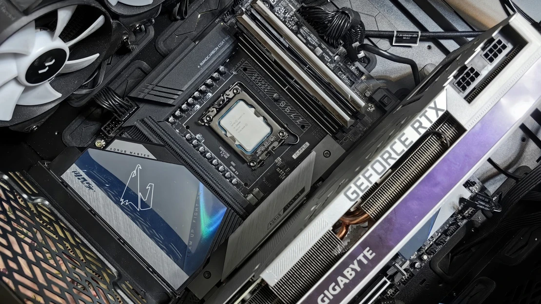 Nvidia potřebuje zvláštní licenci, aby mohla vyvážet čipy do Číny. Jinak přijde o miliardy dolarů