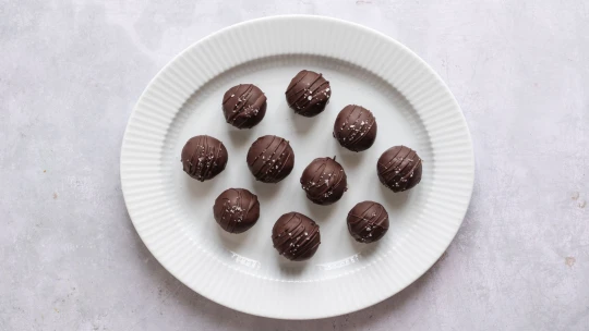Krásně vypadají, božsky chutnají. Vychutnejte si čokoládové brownie kuličky