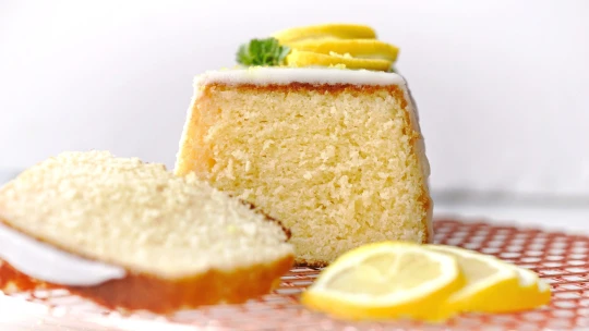 Babeta šla do světa… a potkala limoncello. Upečte si svěží retro dezert