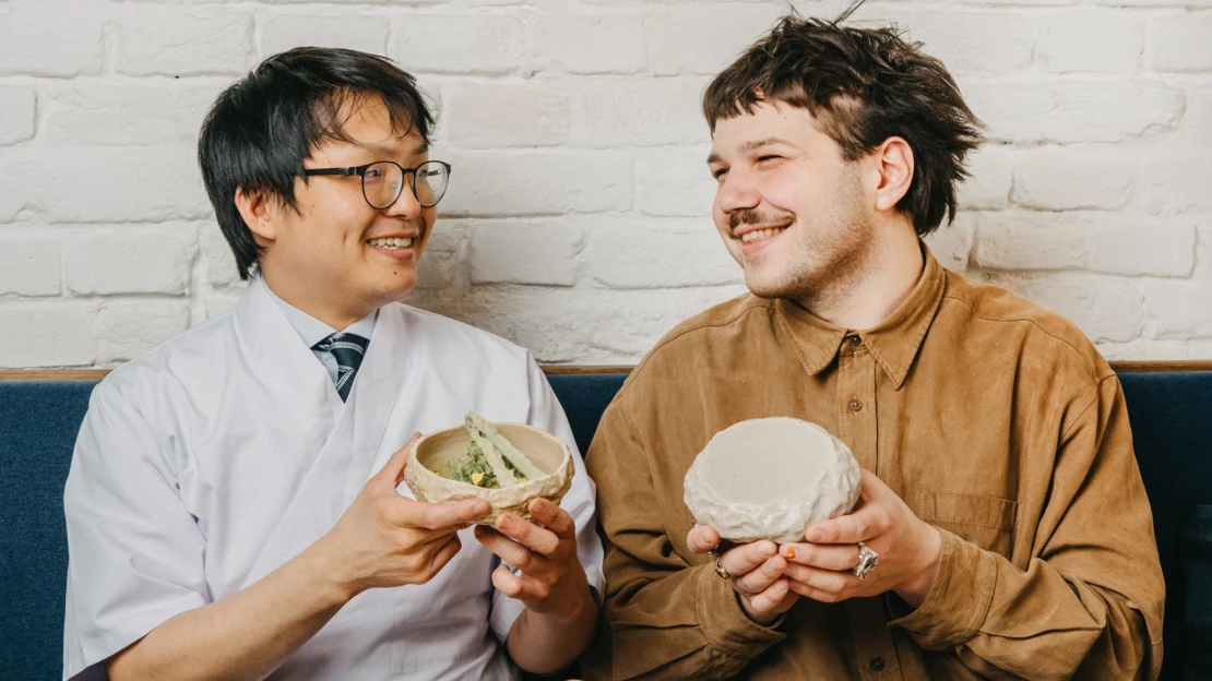 Snoubení. V restauraci Manya se japonská kuchyně nově potkává s českým designem