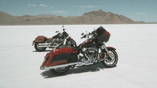 Harley-Davidson jede na výpary. Hodnota akcií klesla o polovinu, ředitel odchází