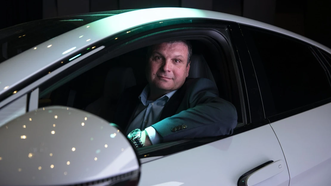 Do Česka přichází čínský gigant BYD. Nechceme soupeřit cenou, říká jeho šéf