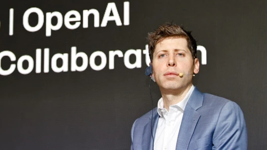 Programátor, který zaskočí i&nbsp;za obvoďačku. Jak moc Altman přeháněl o novém GPT-5?