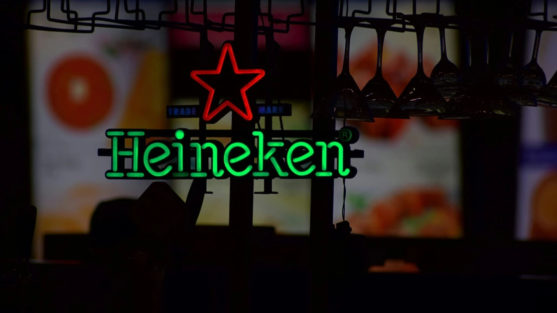 Konflikt v&nbsp;Kongu ohýbá tamější ekonomikou, končí i&nbsp;nizozemský pivovar Heineken