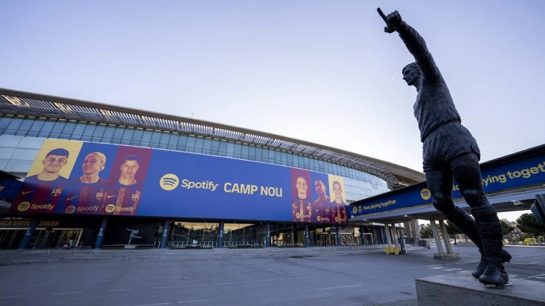 Barcelona je po&nbsp;letech trápení zpátky mezi elitou. Pomohlo jí v&nbsp;tom Spotify