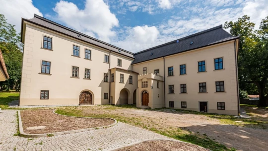 Pohádková investice. V Česku přibývá soukromých majitelů hradů a zámků