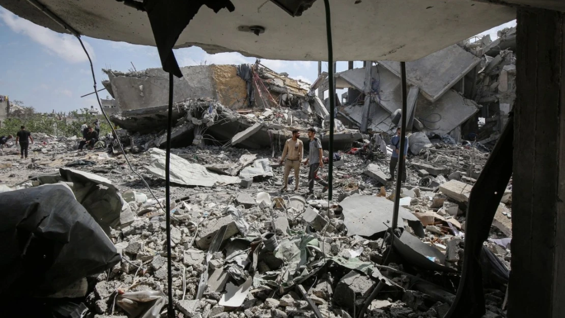 Konflikt na Blízkém východě: Češi pomohli zatknout člena Hamásu, Izrael otevřel humanitární přechod