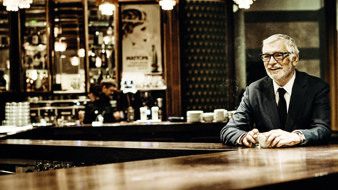 Frajer, který miloval život a&nbsp;bijáky. Osobní vzpomínka na Jiřího Bartošku