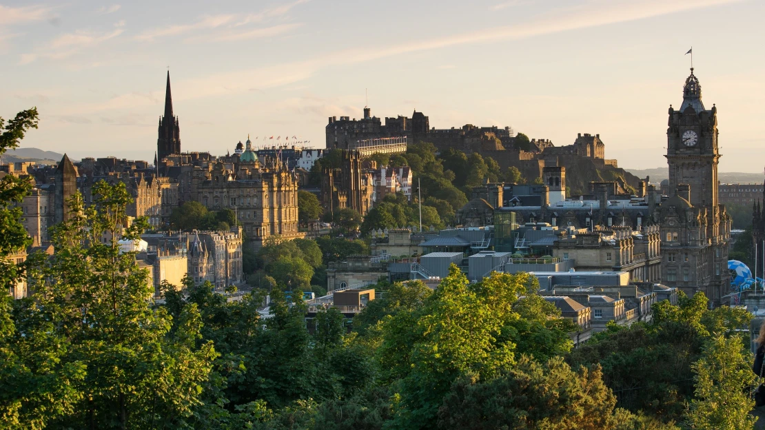 Guide to Edinburgh. Sen pro milovníky výšlapů i krásných scenerií