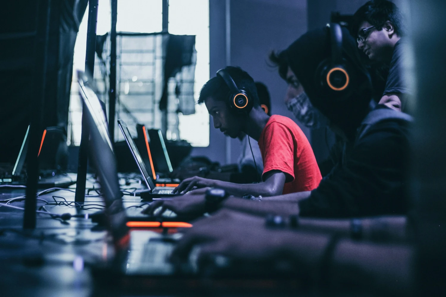 V Praze vzniká gymnázium zaměřené na esport. Školné středoškoláky přijde až na 160 tisíc ročně