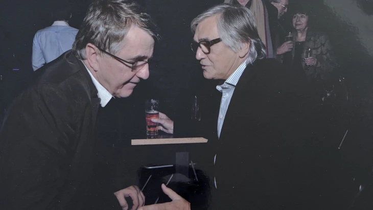 Obehráli jsme kasino a koupil nám žehličku. Vzpomínka na Jiřího Bartošku