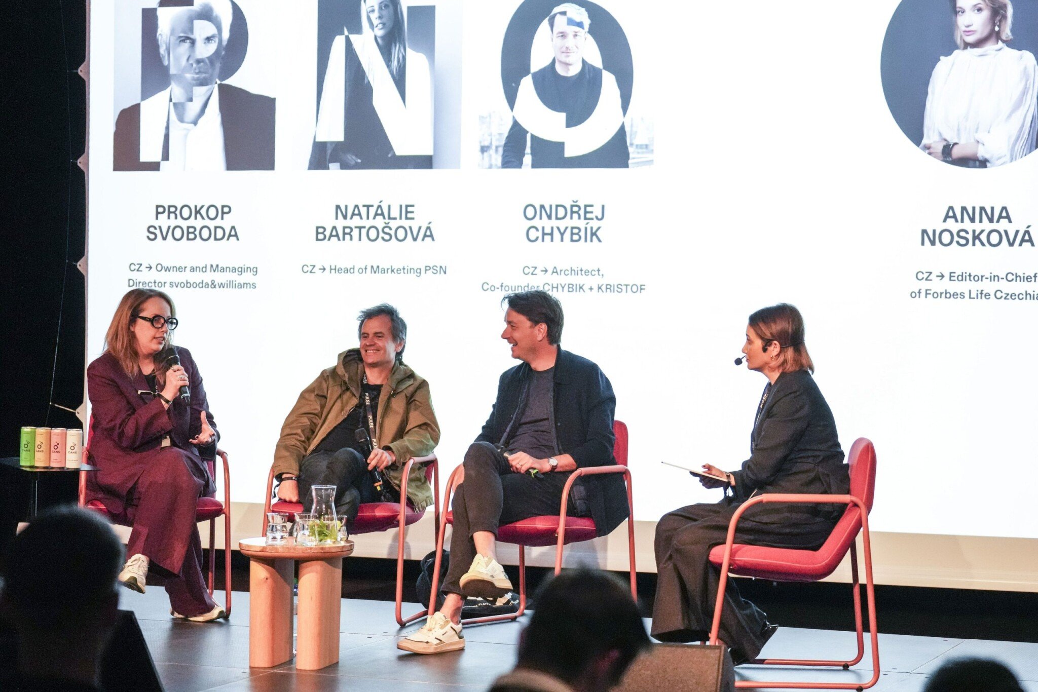 Natálie Bartošová, Prokop Svoboda, Ondřej Chybík a Anna Nosková, šéfka Forbes Life