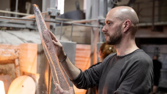 Šperk pro katedrálu. Podívejte se, jak vznikají skleněné části svatovítských varhan