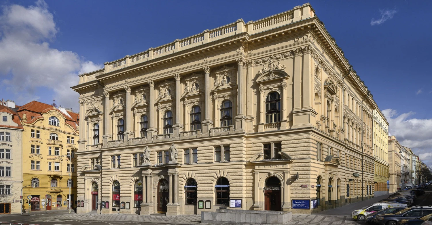 Nižší cena nepomohla. Národní dům na Vinohradech ani podruhé nenašel kupce