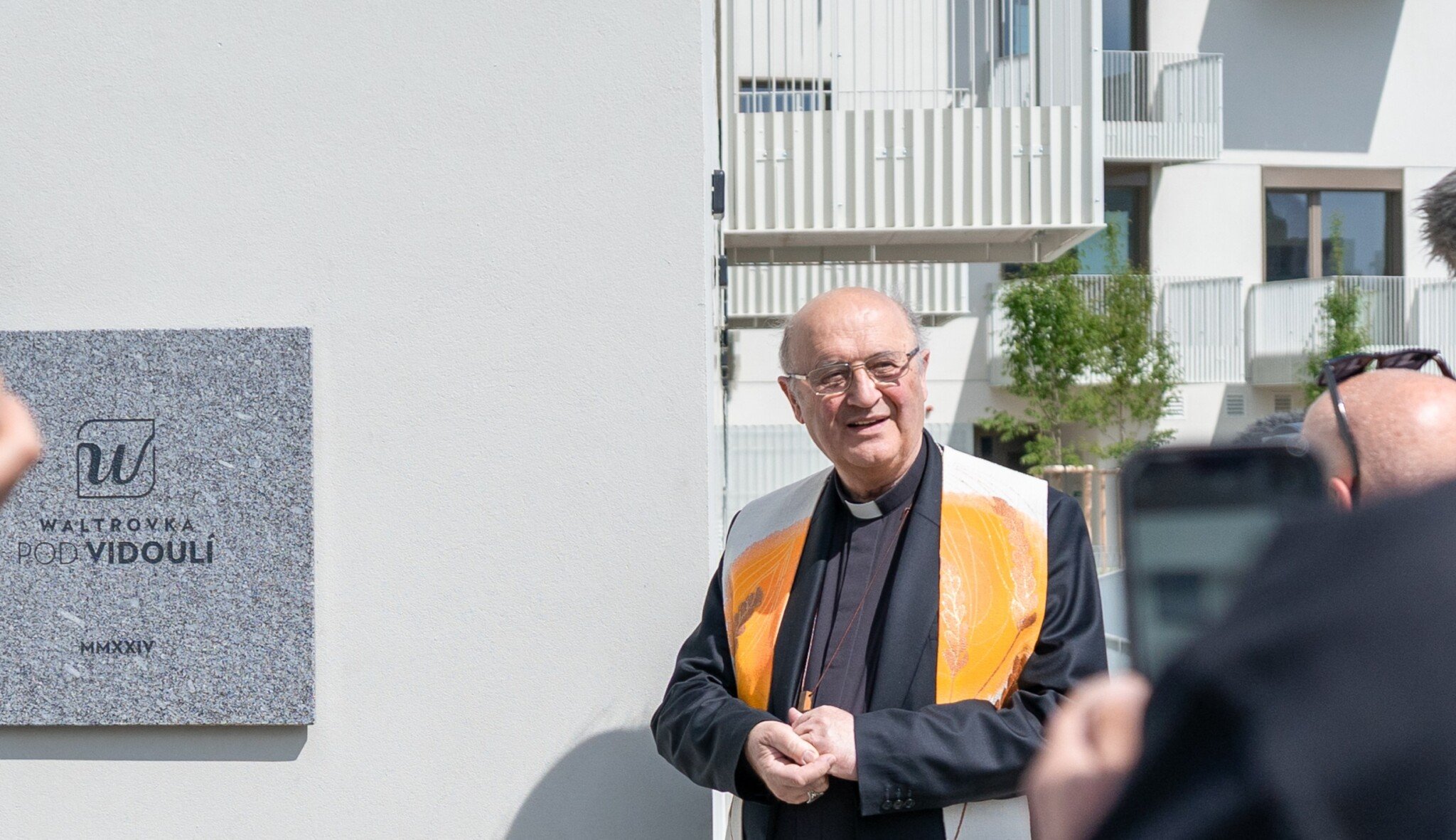 Požehnaný miliardový byznys. Restituce chce arcibiskupství přetavit na tisíc bytů