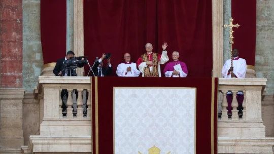 Papež s&nbsp;citem na peníze. Lev XIV. může získat pro chudnoucí Vatikán potřebné finance