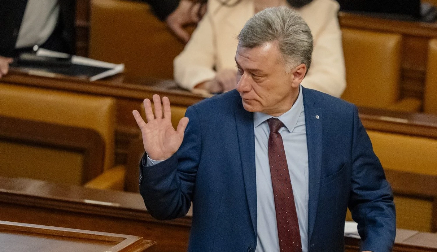 Stát přijal bitcoiny za miliardu od odsouzeného dealera. Nic neetického, hájí se ministr Blažek
