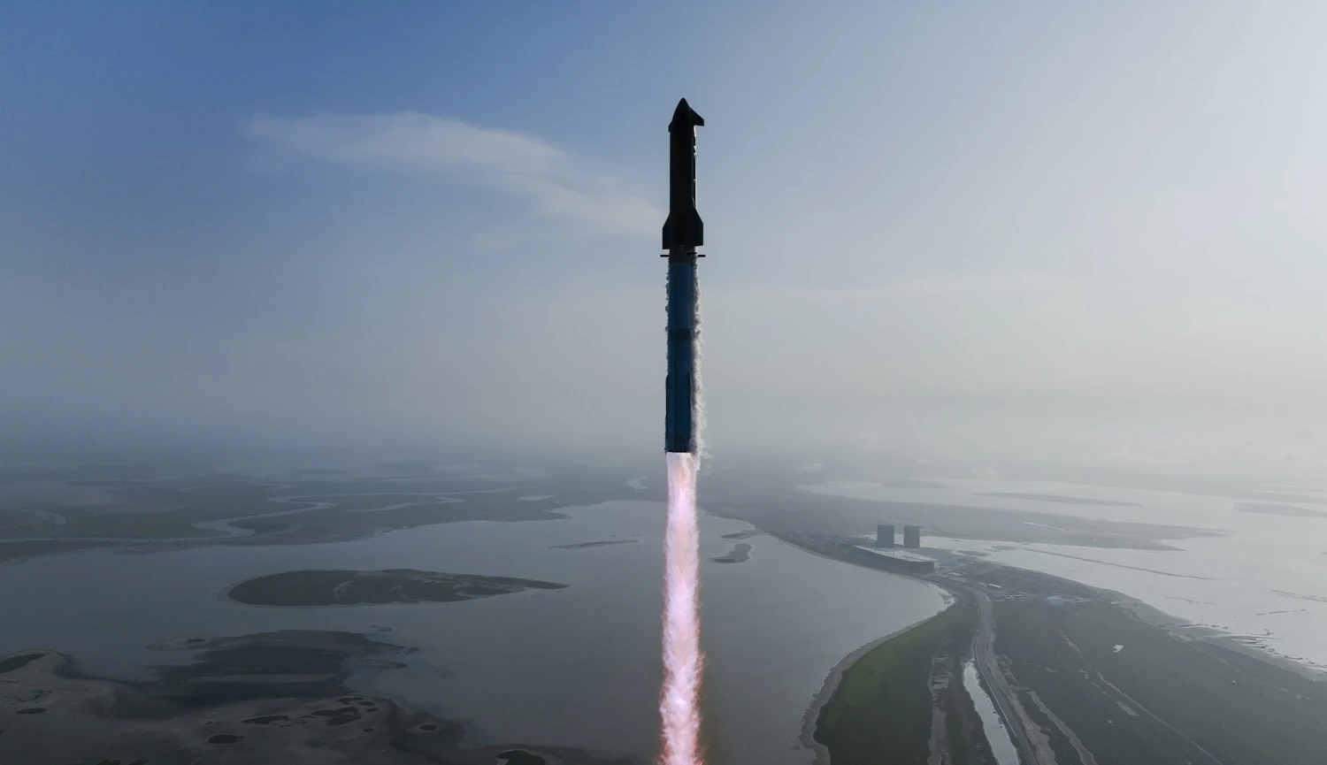 Exploze a požár. Devátý test Muskovy rakety Starship byl opět neúspěšný