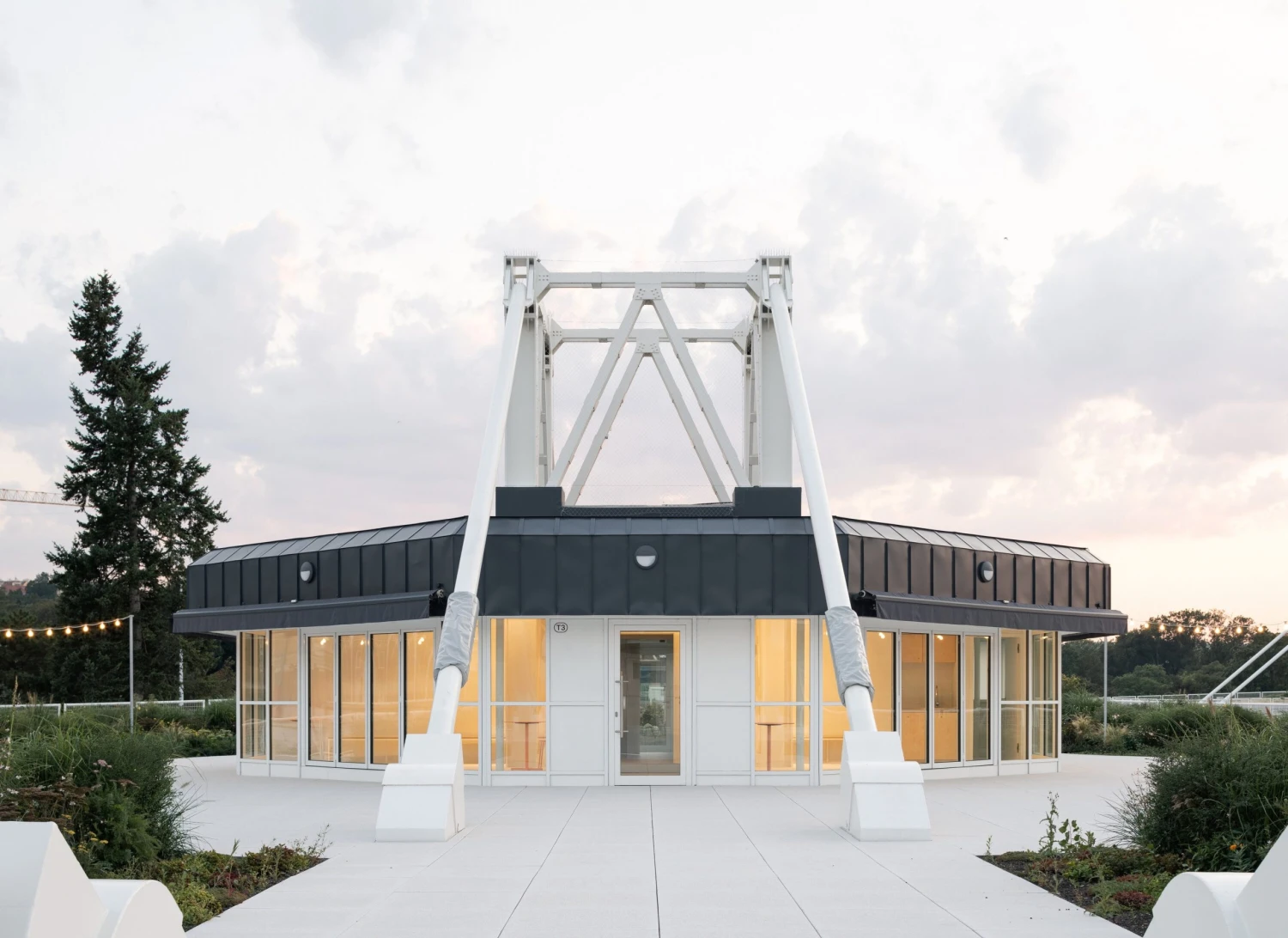 Křižíkovy pavilony