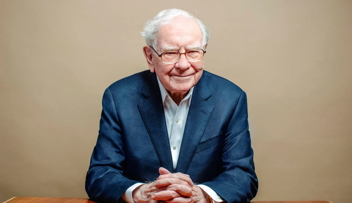 Když promlouvá ticho po Buffettovi. Opouštějí investoři Berkshire Hathaway?