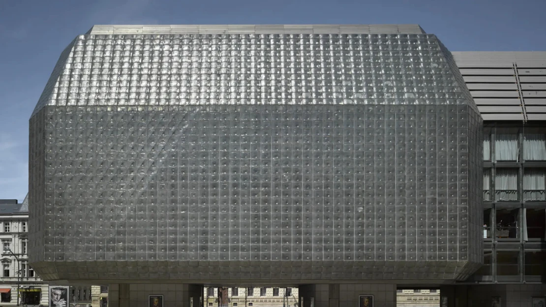 Dva roky, dvě miliardy. Nová scéna zavírá kvůli velké rekonstrukci