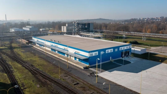 Chemička BorsodChem MCHZ si sáhla na téměř pětimiliardové tržby, je ale dál ve ztrátě