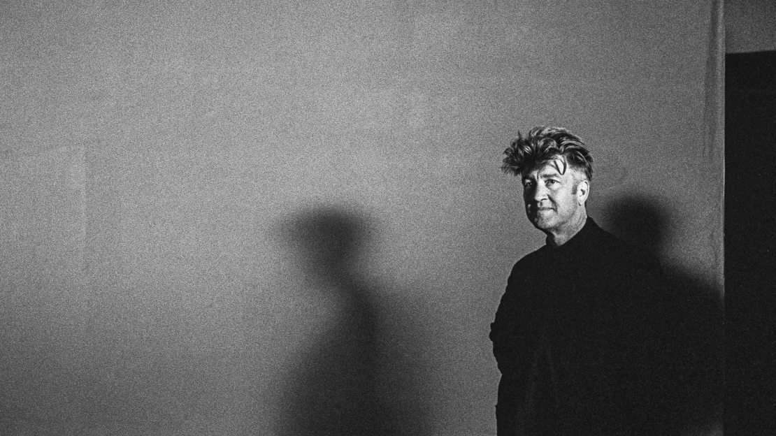 David Lynch v DOX. I v nehybných obrazech se mohou ukrývat příběhy, tvrdil