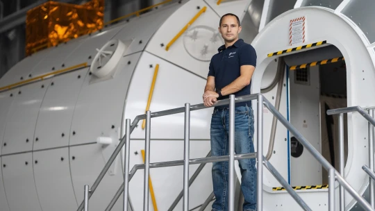Po téměř půlstoletí míří Čech do vesmíru. Aleš Svoboda absolvuje misi na ISS