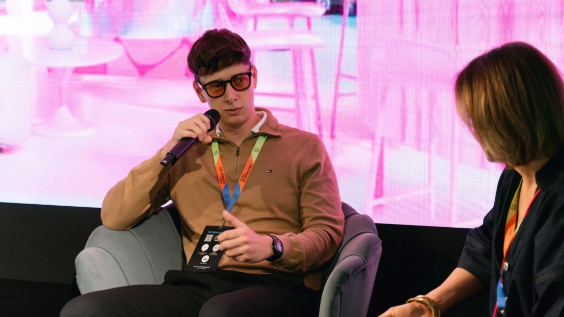 Z Česka do Hollywoodu. Sklo Lukáše Klimčáka září v Barbie i Bridget Jones