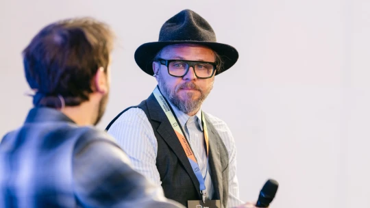 Forbes Misfits Talks. Sport a umění dokážou vytvářet vzory, říká Rosťa Novák