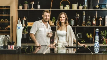 Adrenalin, láska a růžový oblak. Manželé Bednářovi v unikátním párovém rozhovoru