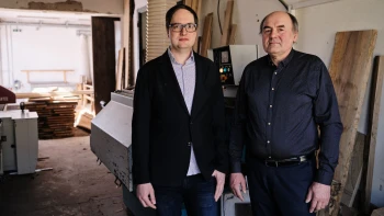 Tradiční dílna, nový dech. Rodina Kaplanových míří s&nbsp;nábytkem do světa designu