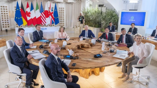 Lídři zemí G7 se sešli v Kanadě. Kromě světových konfliktů se bude řešit i&nbsp;budoucnost skupiny