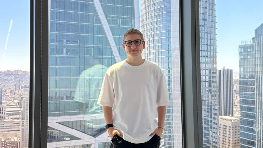 V zemi obrů. Čech šel z hecu na školu v USA a dostal se do Mety, Applu i OpenAI