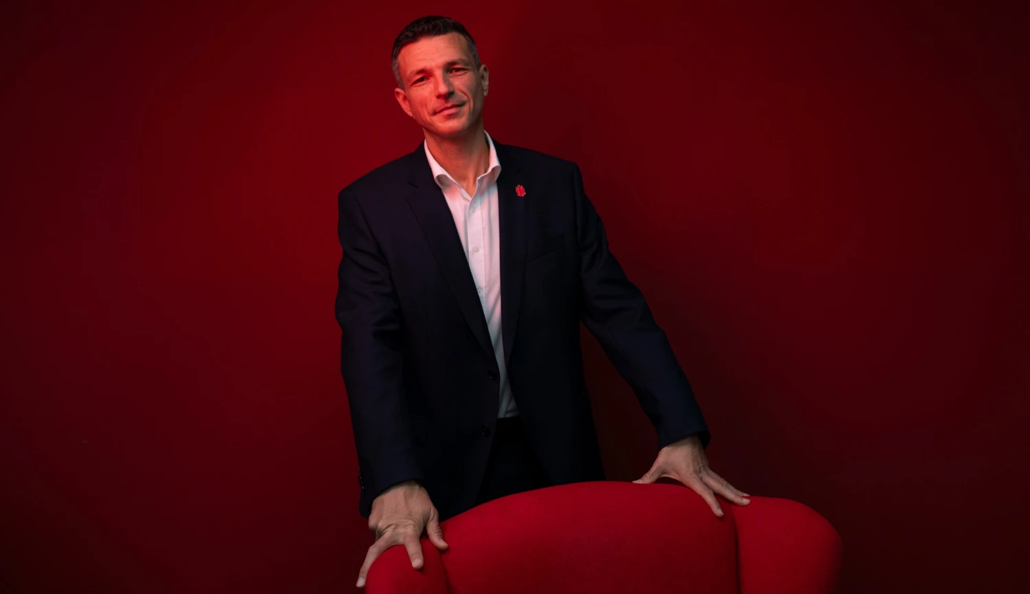 Hrajeme o čas. Musíme lidi dostat zpátky do restaurací, říká šéf Coca-Cola HBC u nás