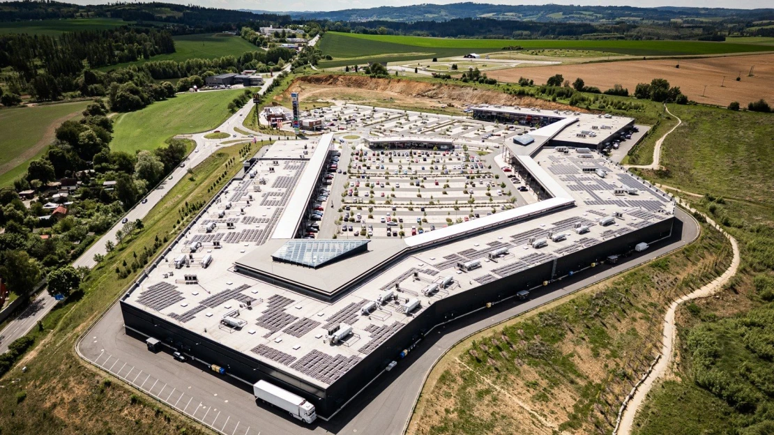 Investice za 1,5 miliardy. ZDR Investments kupuje jeden z největších retail parků v Česku