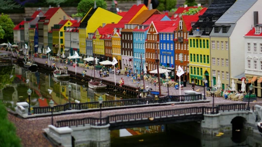 Šanghaj otevírá v&nbsp;Číně první Legoland, potřebovala k&nbsp;tomu 85 milionů kostiček