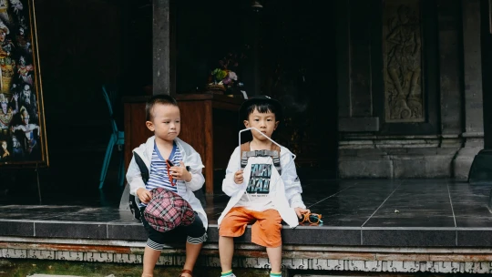 Stárnoucí Čína chce více dětí. Nabízí rodičovský příspěvek v přepočtu deset tisíc korun