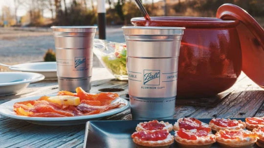 Velimské Ball vzrostl zisk o devět procent, utržil více než čtyři a půl miliardy korun