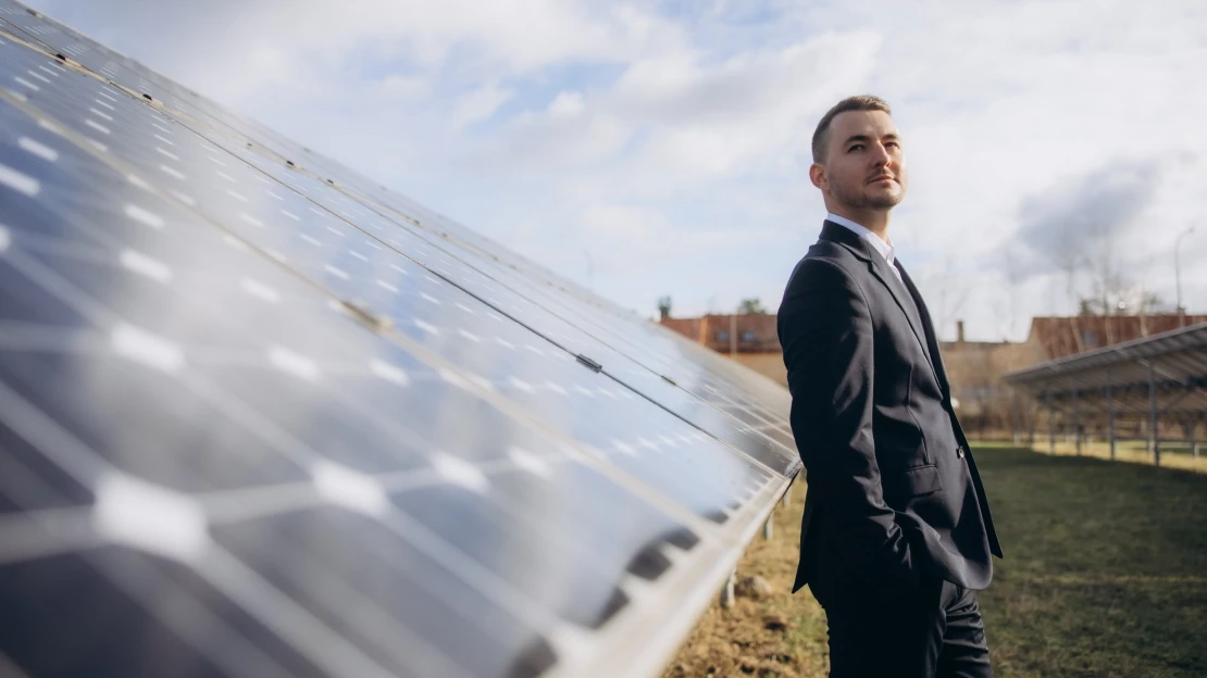 Ceny solárů už našly dno, teď čekáme boom baterií, říká Kameníček z&nbsp;Raylyst Solaru