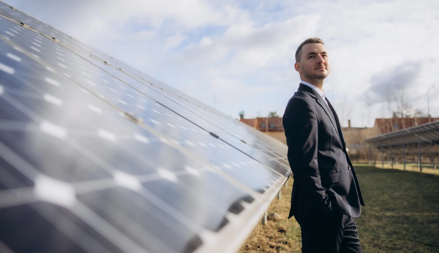 Ceny solárů už našly dno, teď čekáme boom baterií, říká Kameníček z Raylyst Solaru