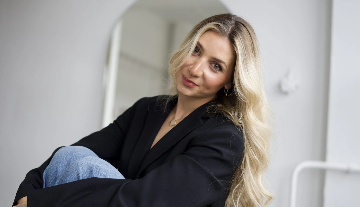 Zhubla 23 kilo a teď radí ostatním. Glow with Kate vydělává měsíčně milion